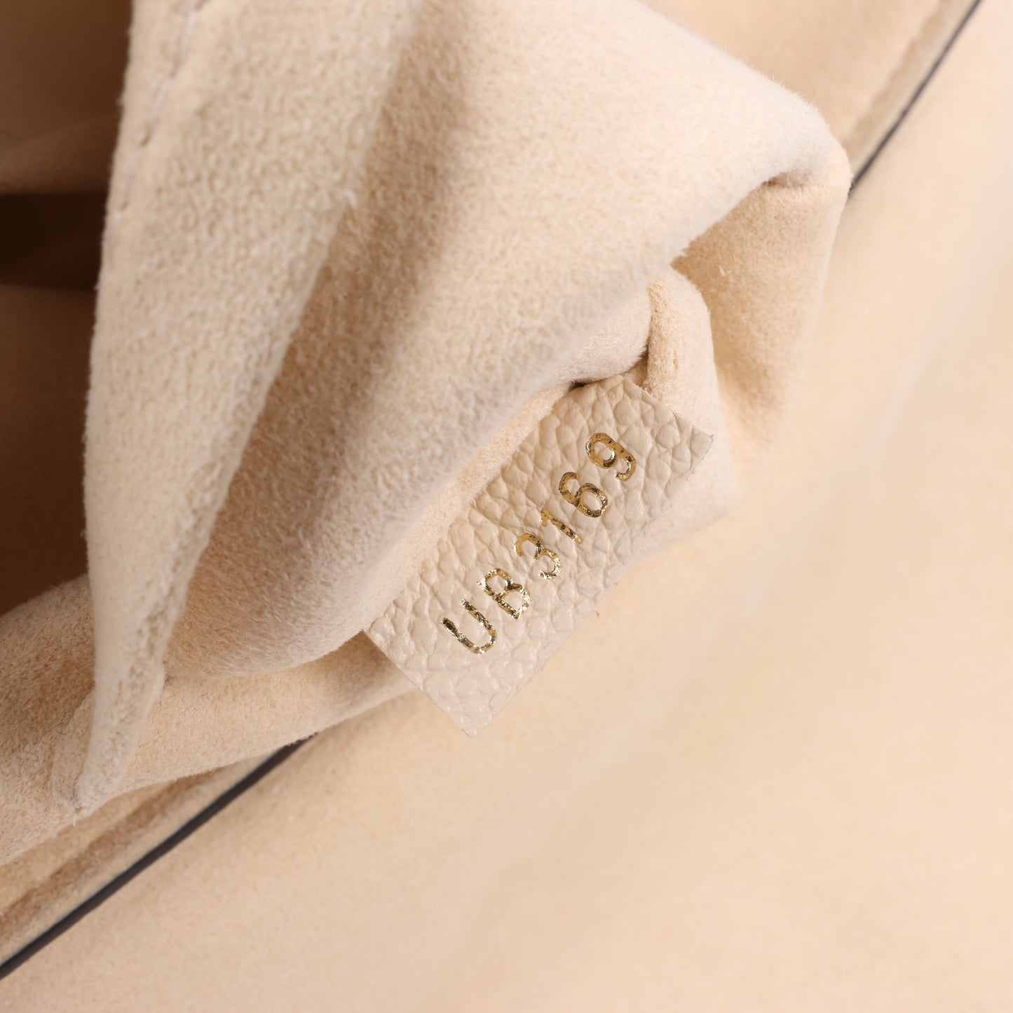 Louis Vuitton Monogram Empreinte Georges BB 2Way Handtasche in Beige M53943