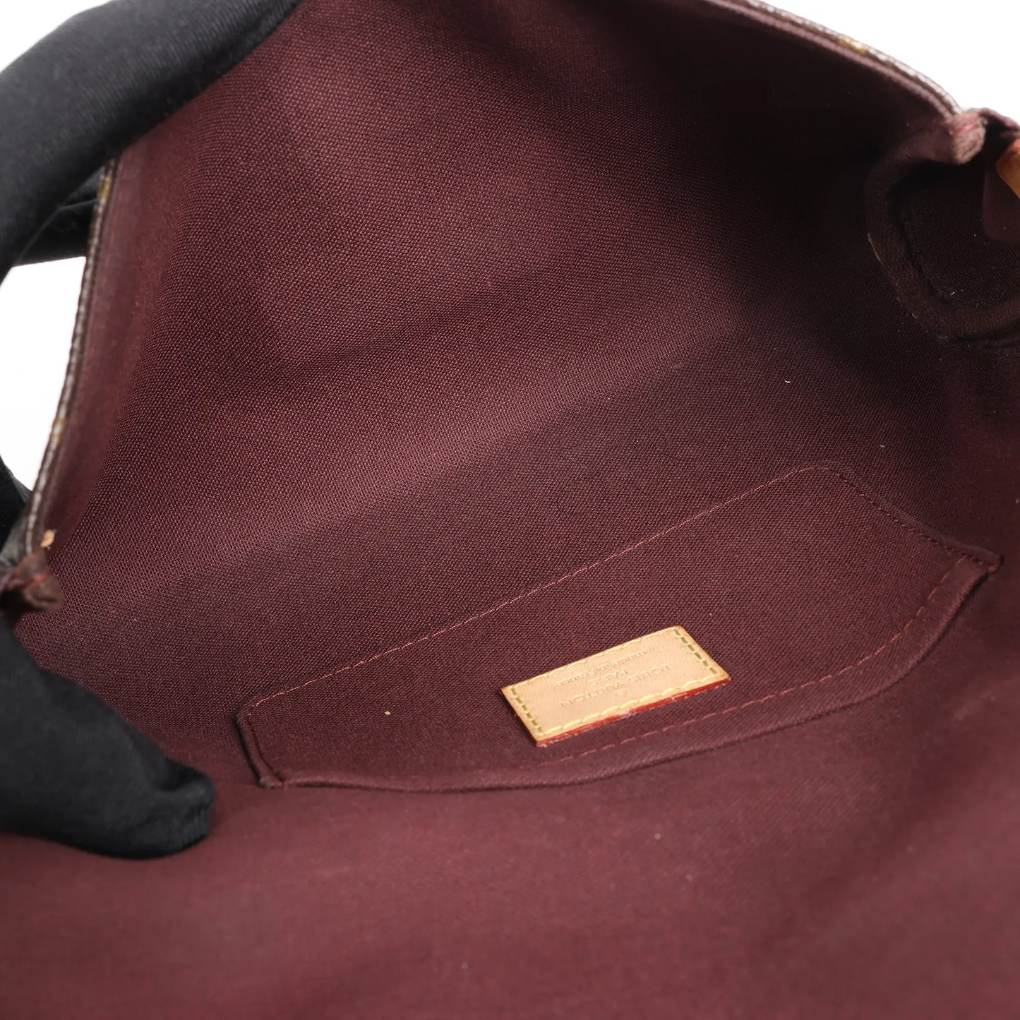 Louis Vuitton Monogram Favorite PM Handbag M40717