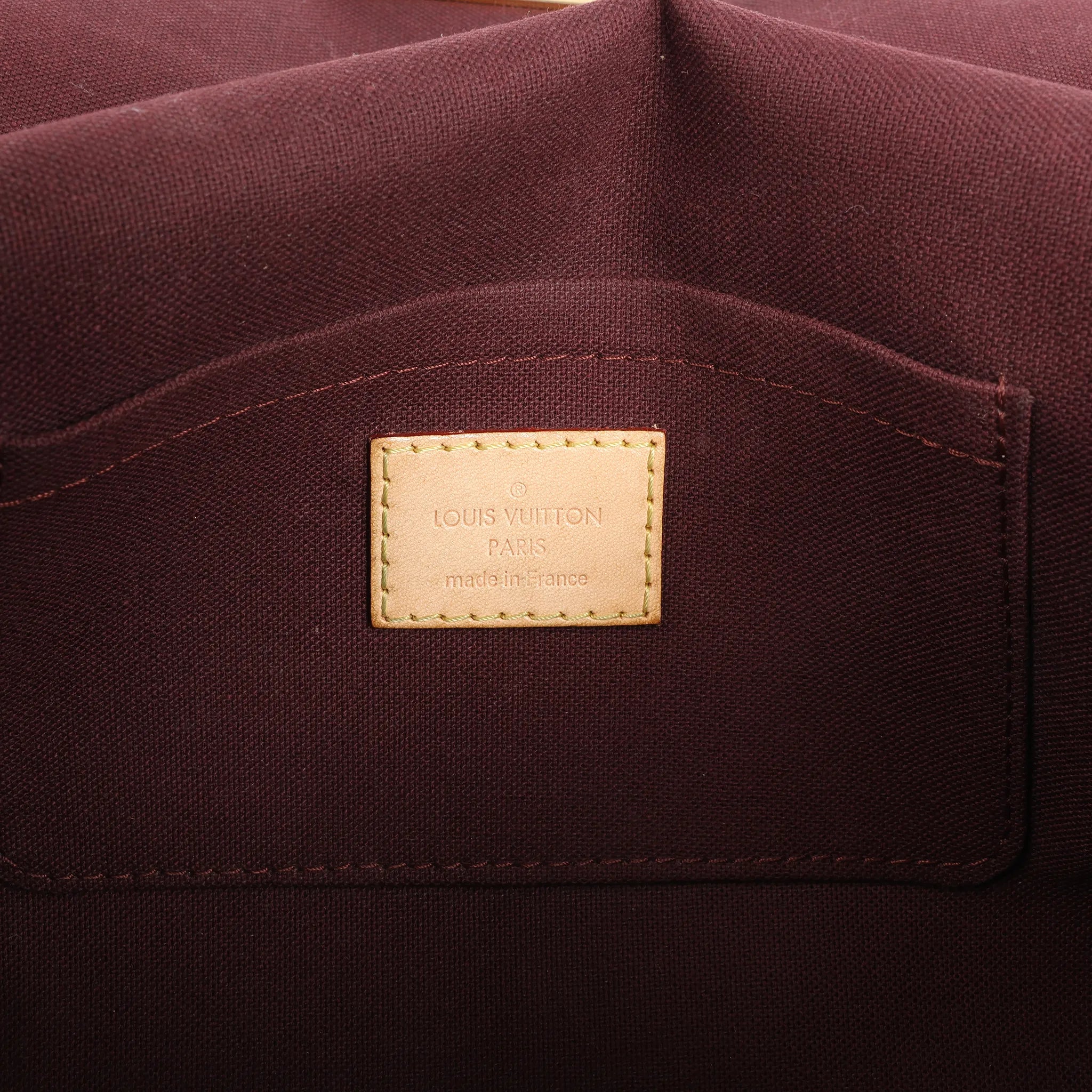 Louis Vuitton Monogram Favorite PM Handbag M40717