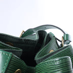Louis Vuitton Leather Epi Noe Shoulder Bag in Green