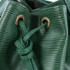 Louis Vuitton Leather Epi Noe Shoulder Bag in Green