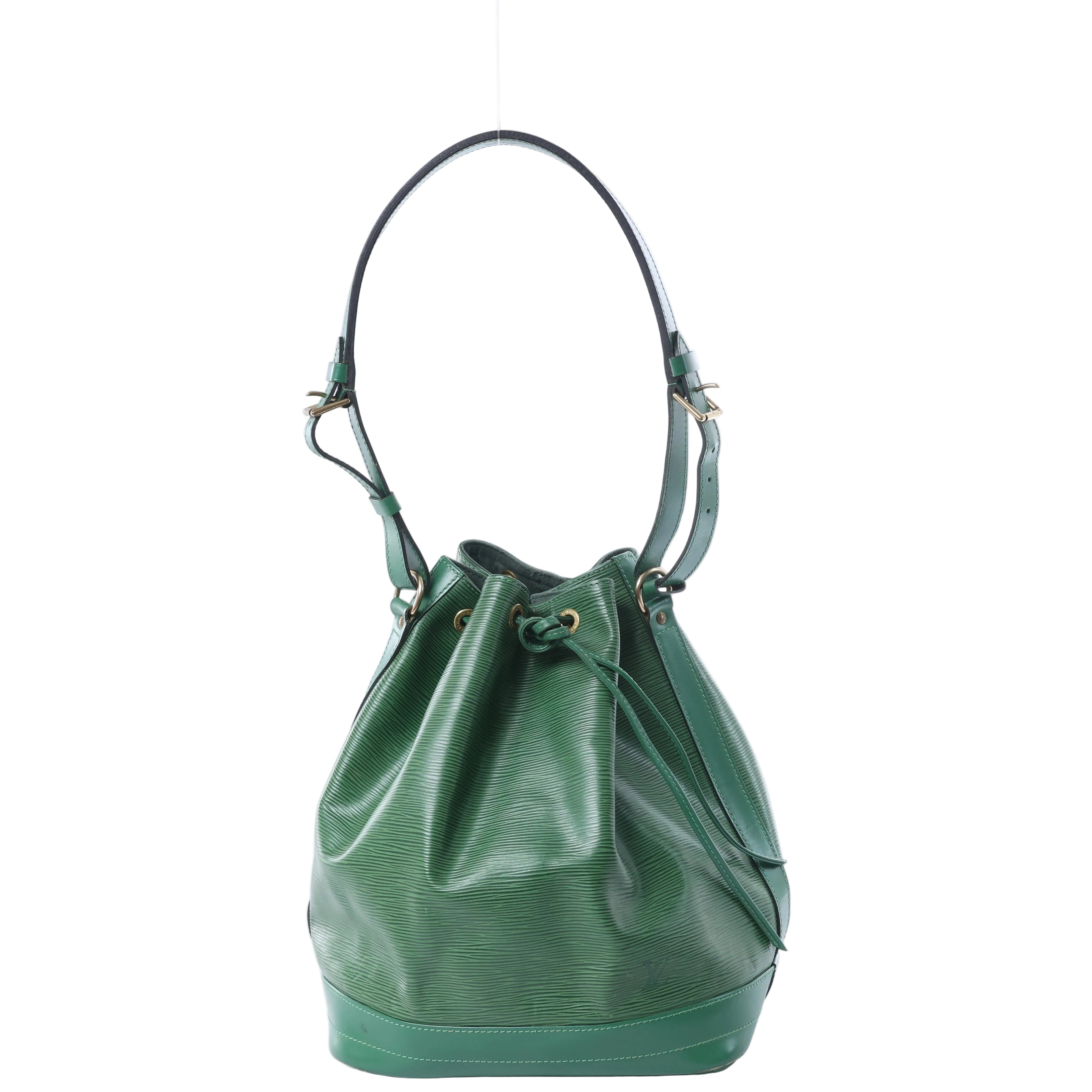 Louis Vuitton Noe green Epi leather bucket shoulder bag with drawstring closure, adjustable strap and gold-tone hardware.