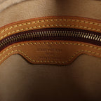 Louis Vuitton Monogram Looping MM Shoulder bag in  Brown