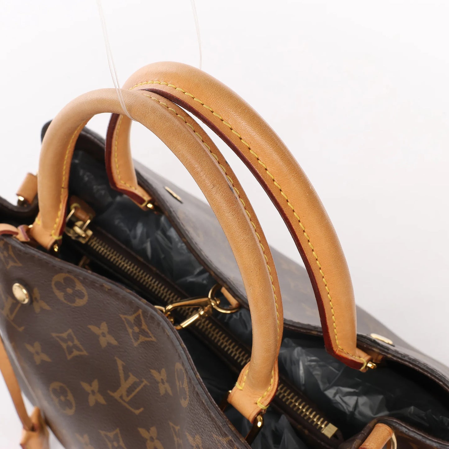 Louis Vuitton Monogram Montaigne MM 2Way Handbag M41056
