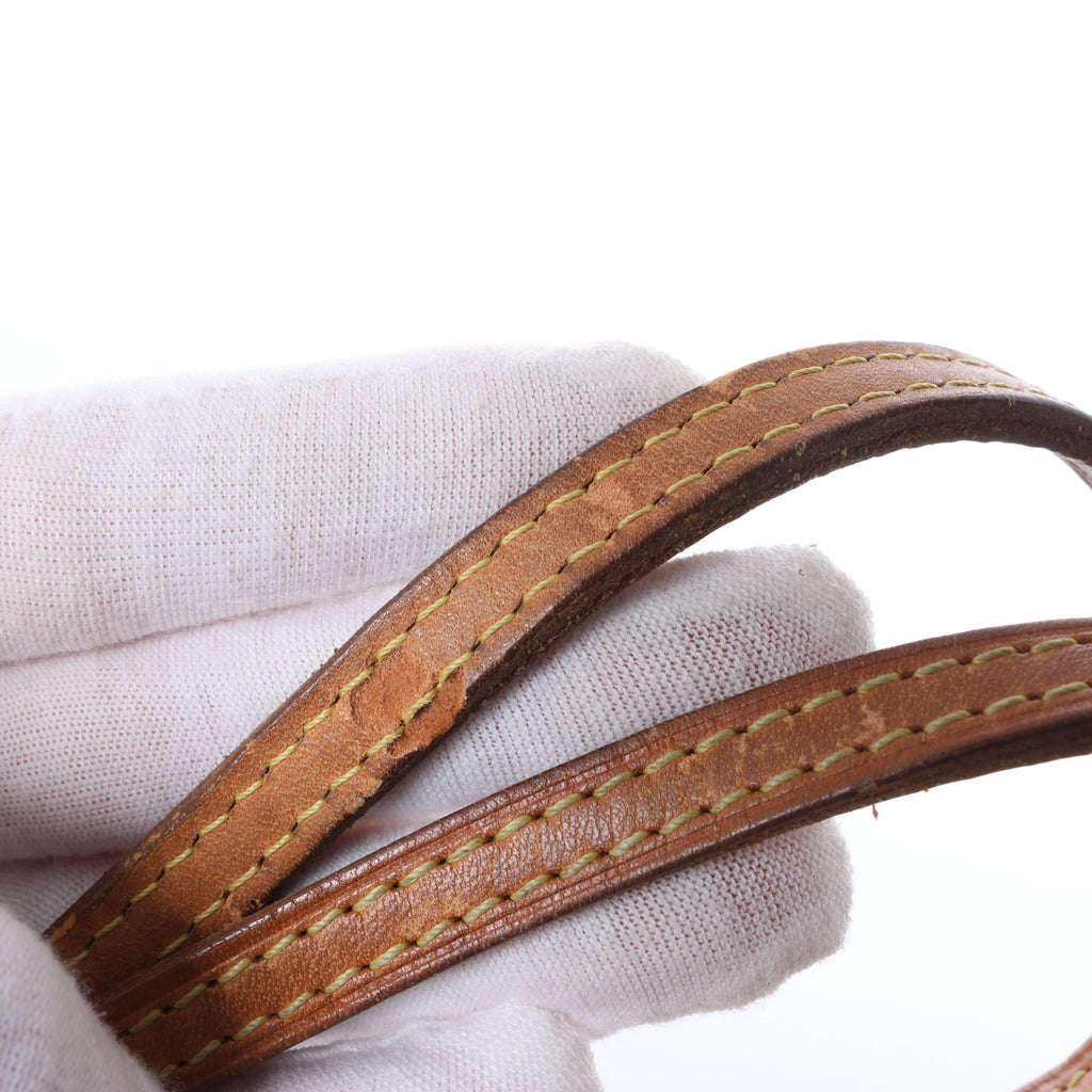 Louis Vuitton Monogram Neverfull MM Shoulder Bag in Brown