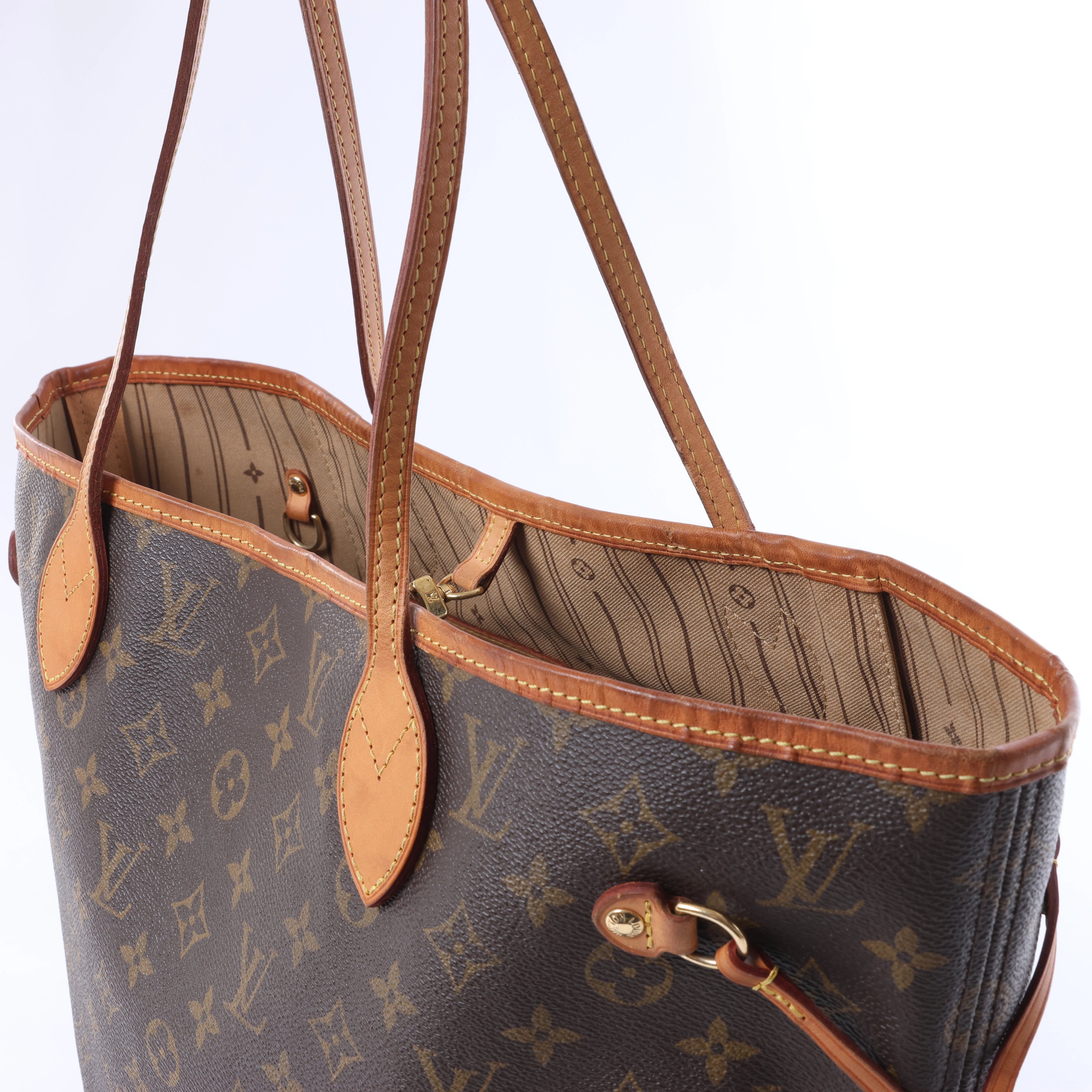 Louis Vuitton Monogram Neverfull MM Shoulder Bag in Brown