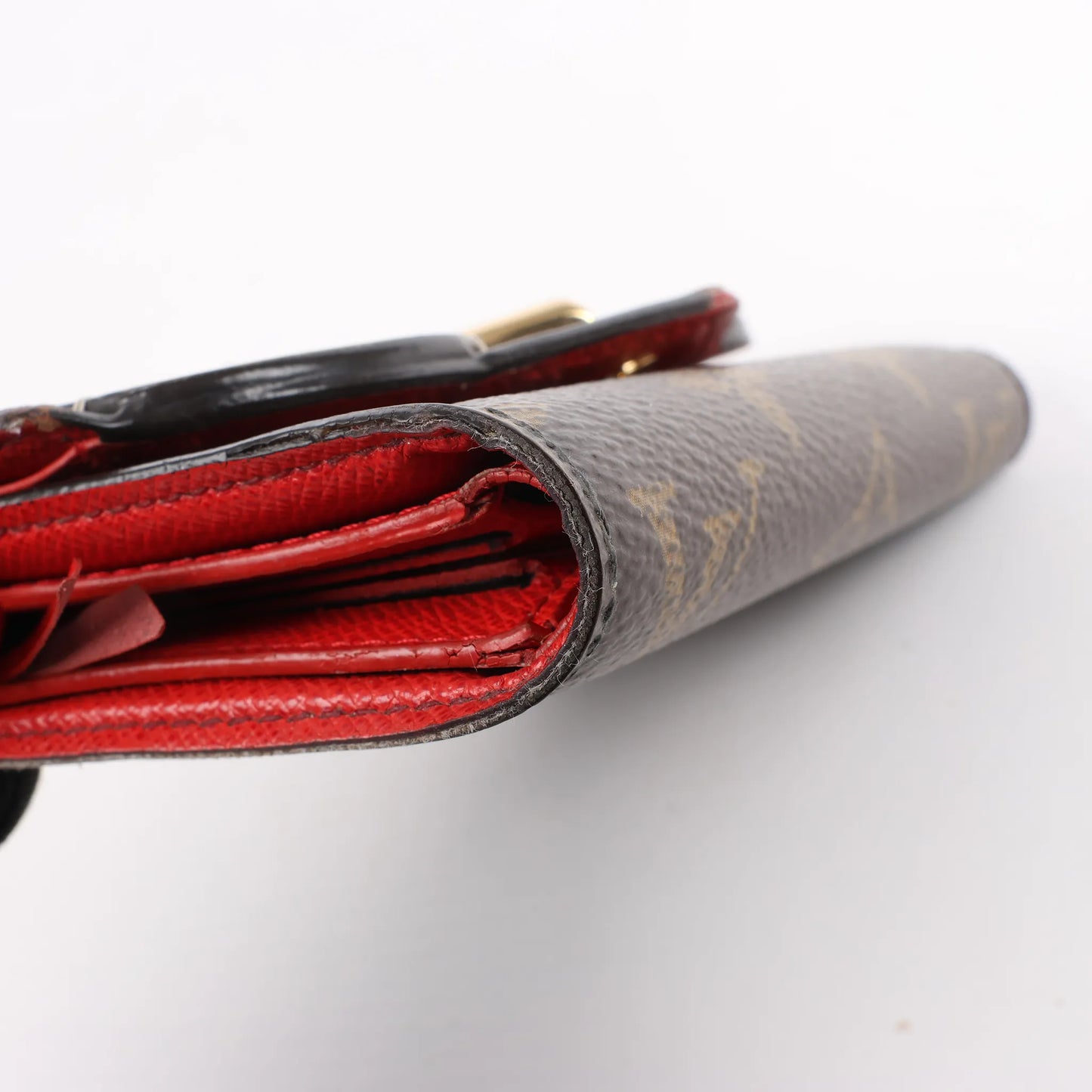 Louis Vuitton Monogram Portefeuille Victorine Lovely Bird in Red M67244