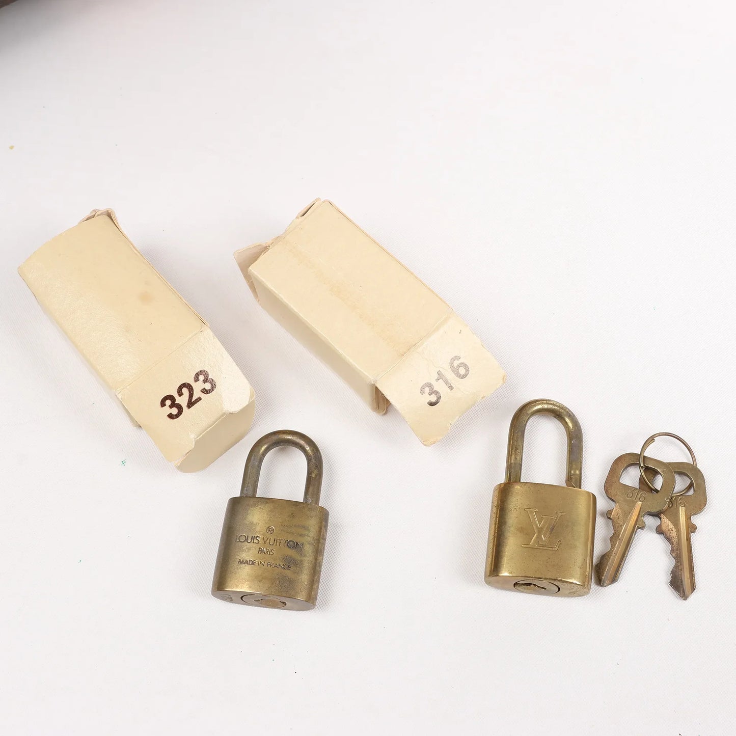 Louis Vuitton Monogram Canvas Sac 48 Heueres Travel Bag M41382