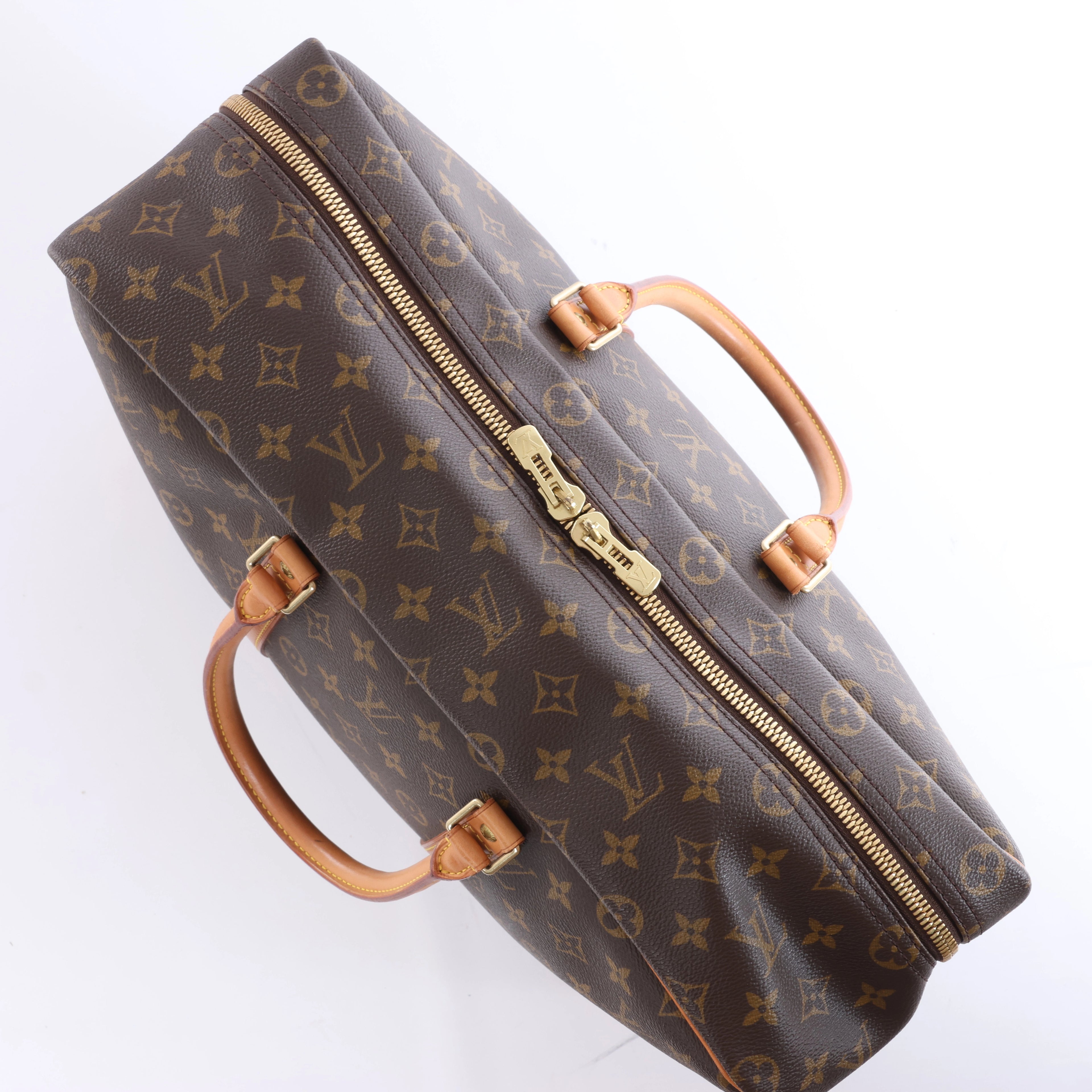 Bolso de viaje Louis Vuitton Sirius 65 Monogram Canvas en marrón