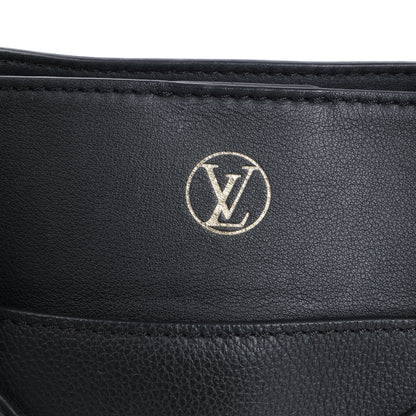 Louis Vuitton Monogram Tuffetage On My Side Handbag in Black M53826