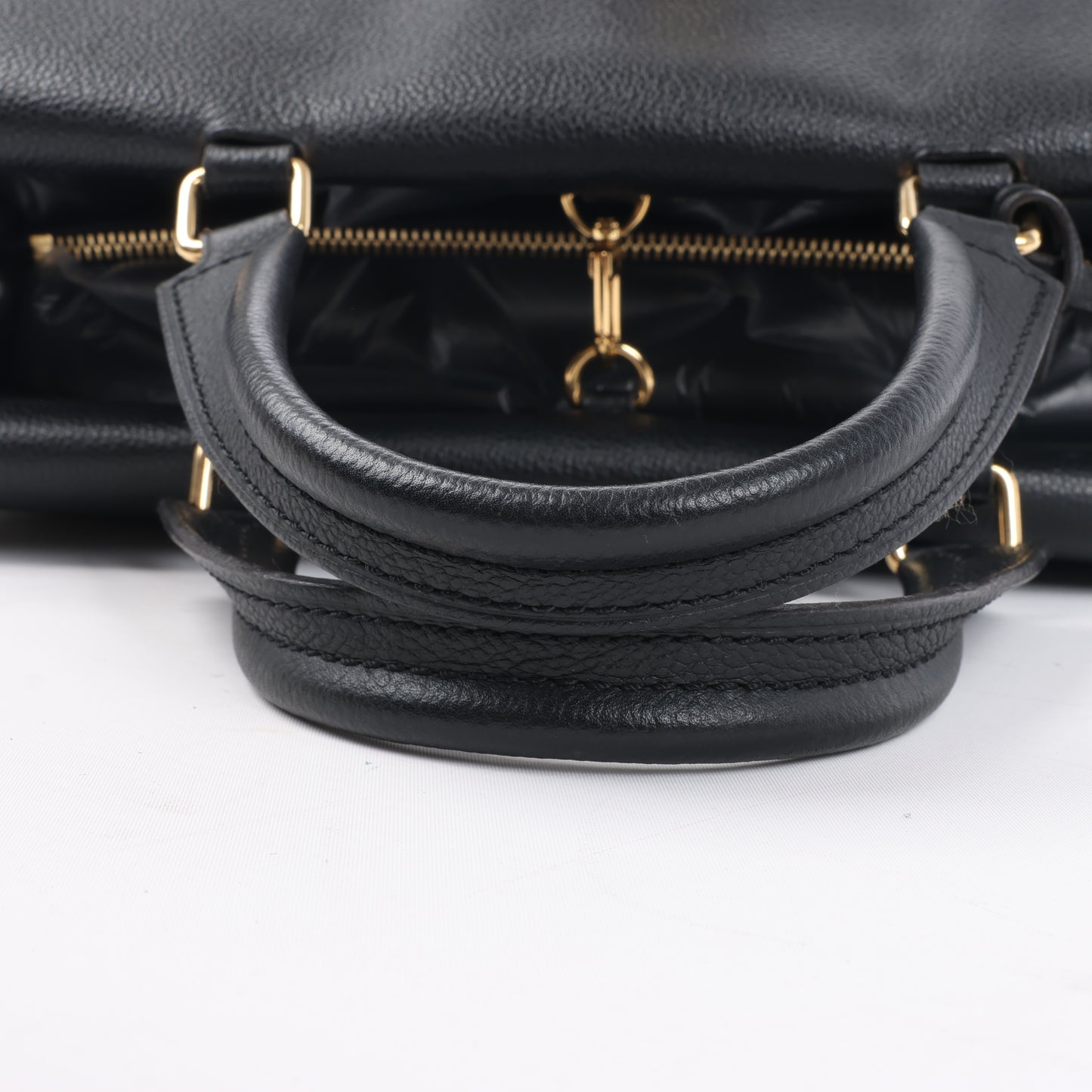 Sac à main Louis Vuitton Monogram Venus 2 voies M41737