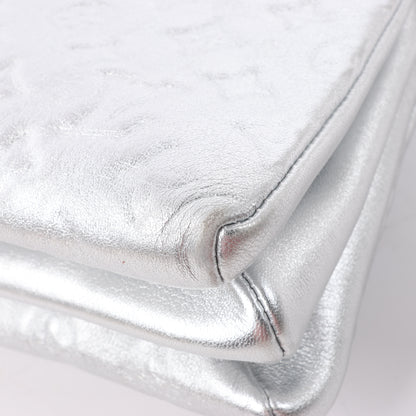 Sac à bandoulière Louis Vuitton Coussin PM double sens Monogram embossé argent M57913