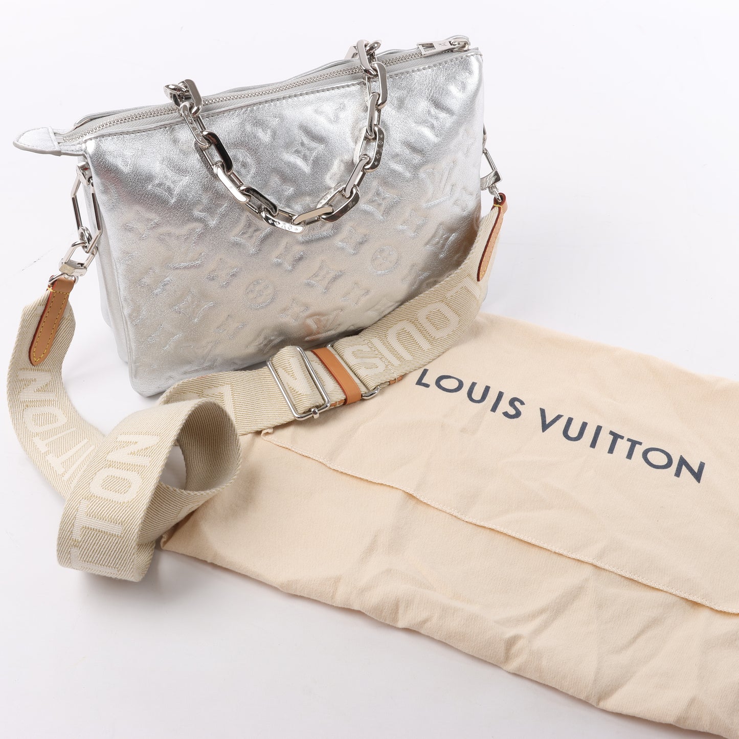 Sac à bandoulière Louis Vuitton Coussin PM double sens Monogram embossé argent M57913