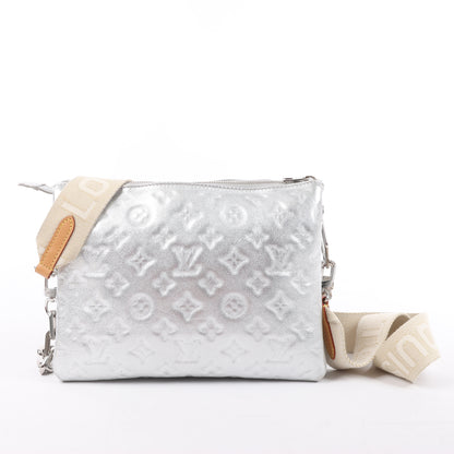 Sac à bandoulière Louis Vuitton Coussin PM double sens Monogram embossé argent M57913
