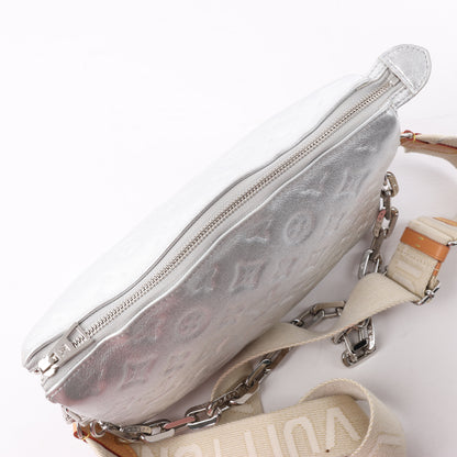 Sac à bandoulière Louis Vuitton Coussin PM double sens Monogram embossé argent M57913