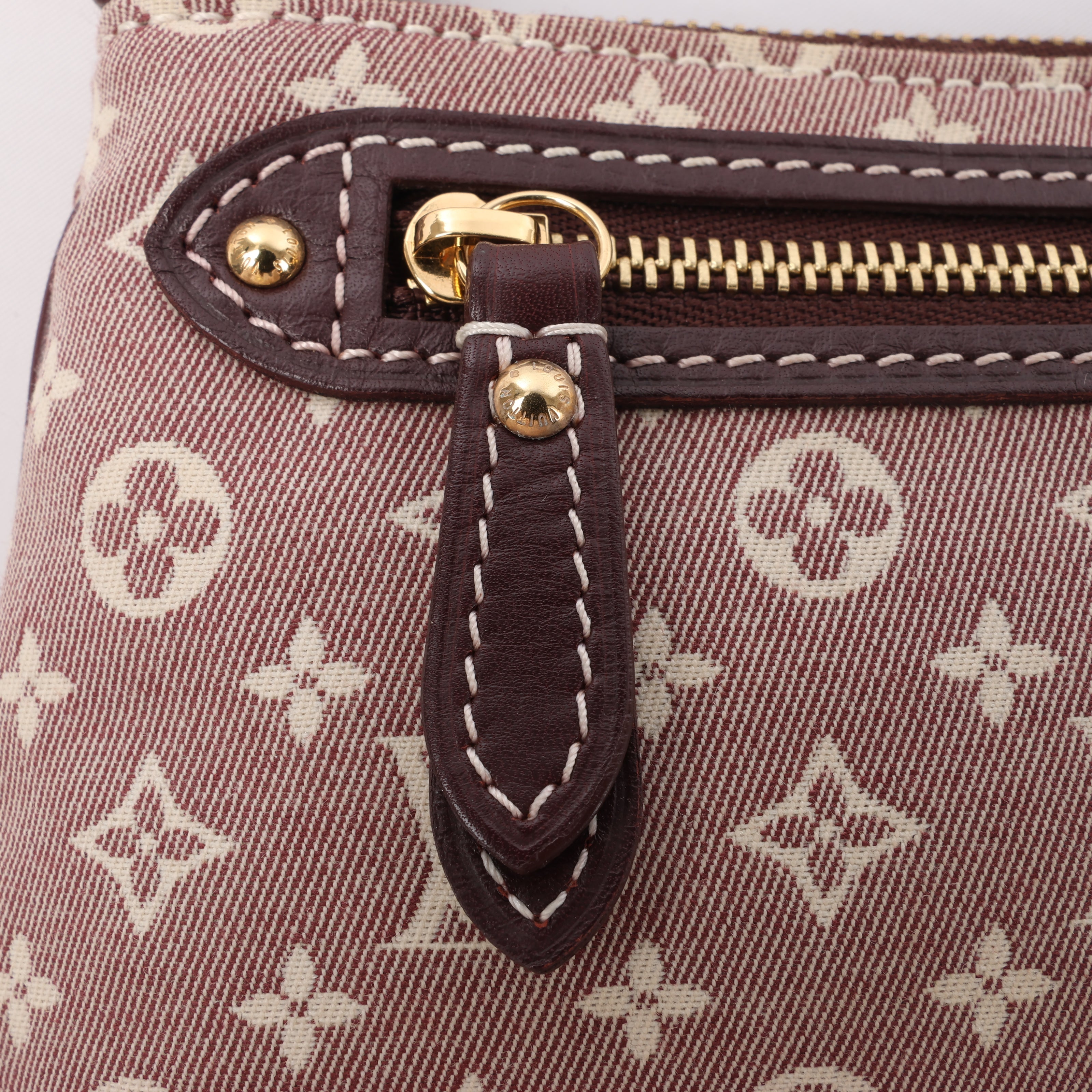 Louis Vuitton Monogram Idylle Mini Pochette Accessoire Handbag M62999