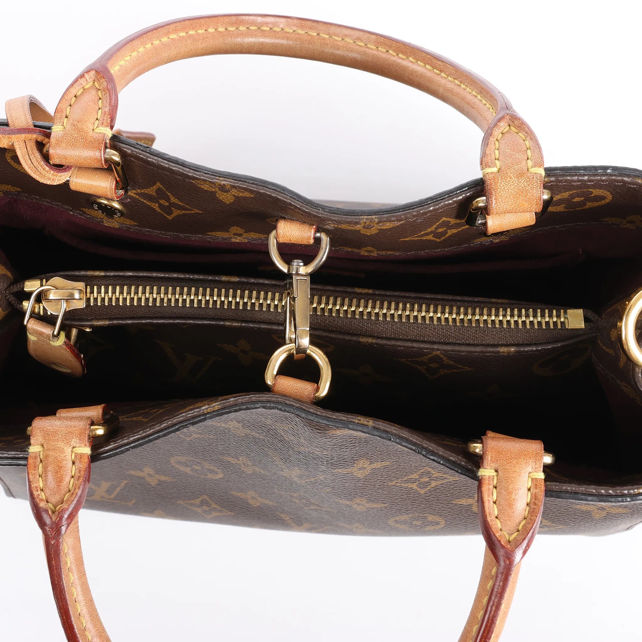 Louis Vuitton Montaigne BB Monogram Canvas Handbag in Brown M41055