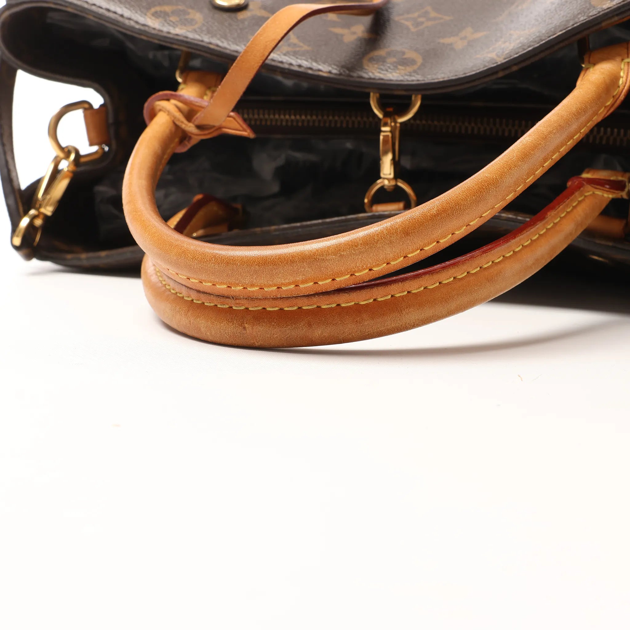 Louis Vuitton Montaigne GM Monogram 2Way Handbag in Brown M41067