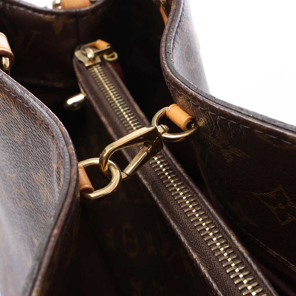 Louis Vuitton Montaigne MM Monogram Canvas 2Way Handbag in Brown M41056