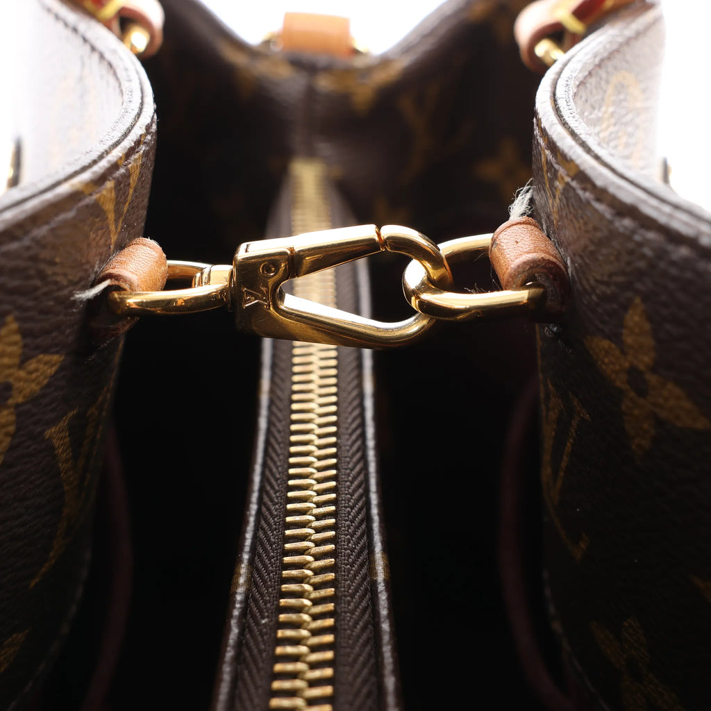 Louis Vuitton Montaigne MM Monogram Canvas 2Way Handbag in Brown M41056
