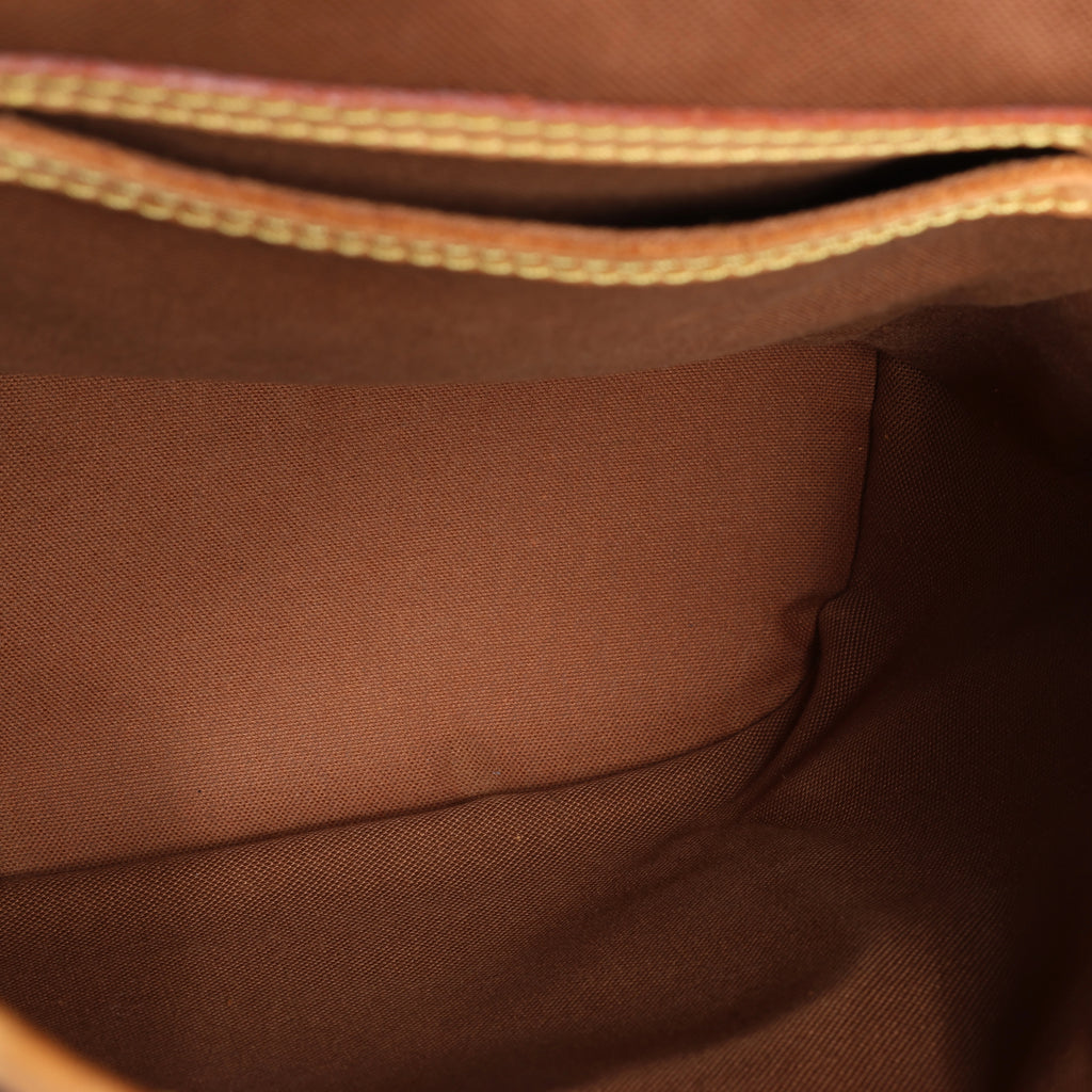 Louis Vuitton Montsouris MM Monogram Backpack in Brown M51136
