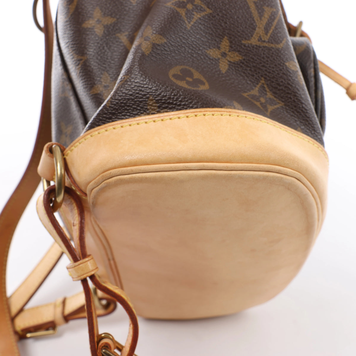 Louis Vuitton Montsouris MM Monogram Backpack in Brown M51136