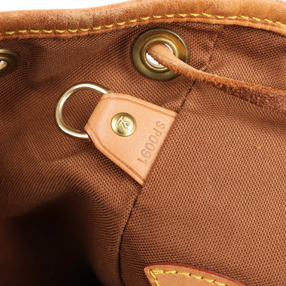 Louis Vuitton Montsouris MM Monogram Canvas Vintage Backpack in Brown M51136