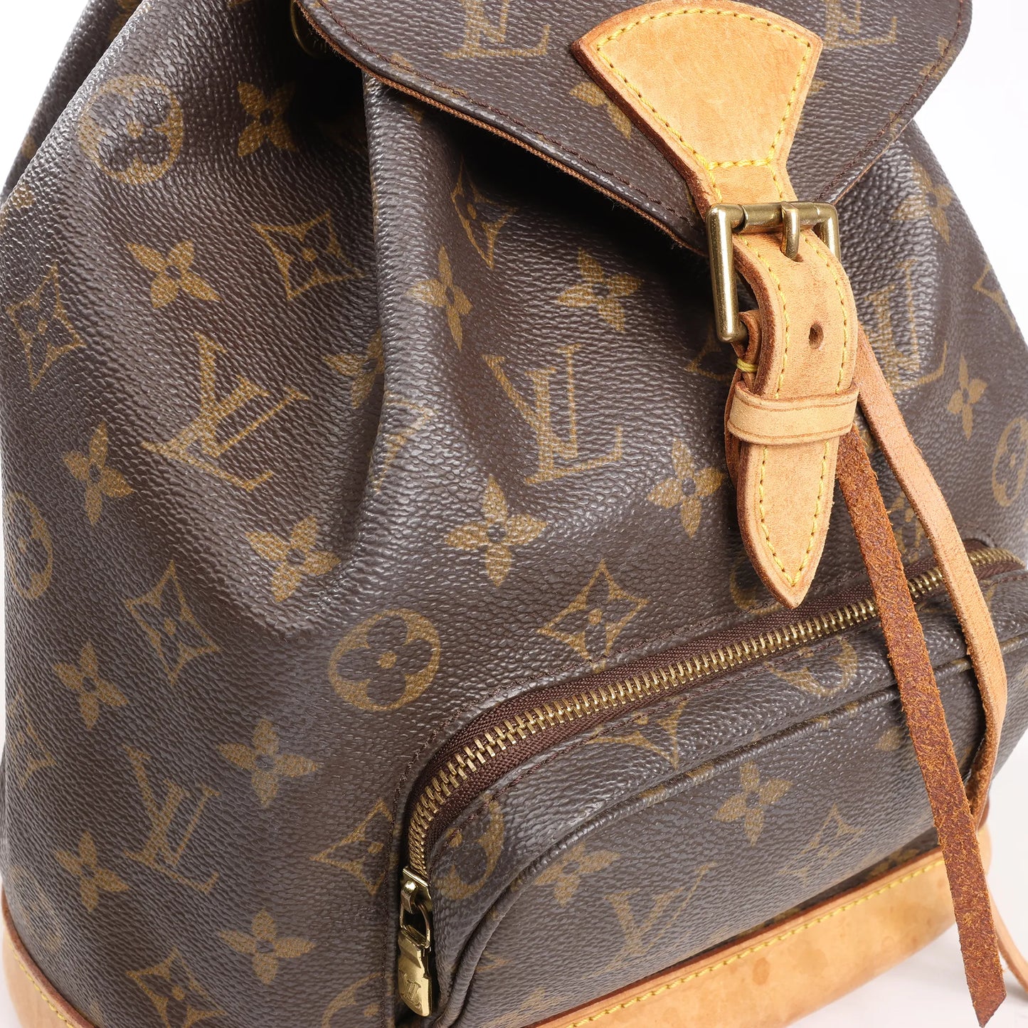 Louis Vuitton Montsouris MM Monogram Canvas Vintage Backpack in Brown M51136