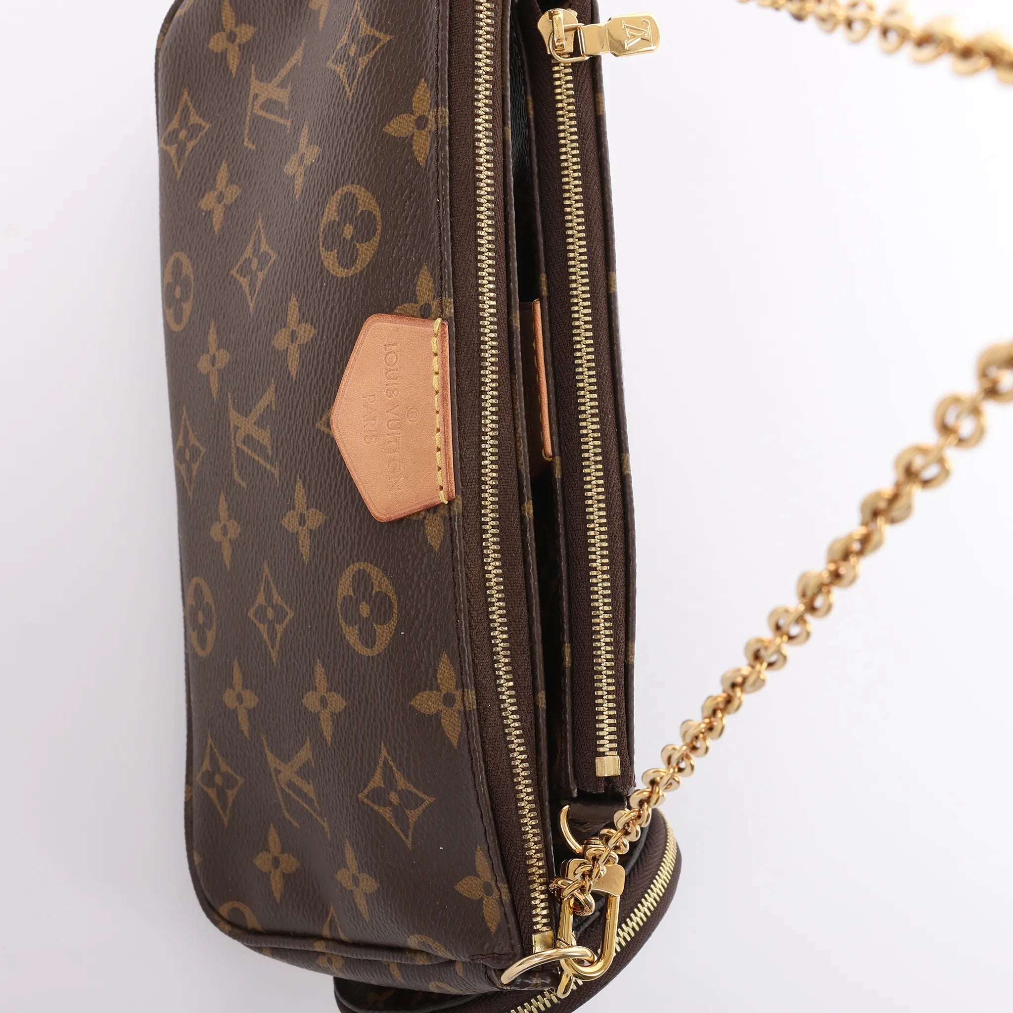 Louis Vuitton Multi Pochette Accessoires Monogram Canvas Handbag in Brown