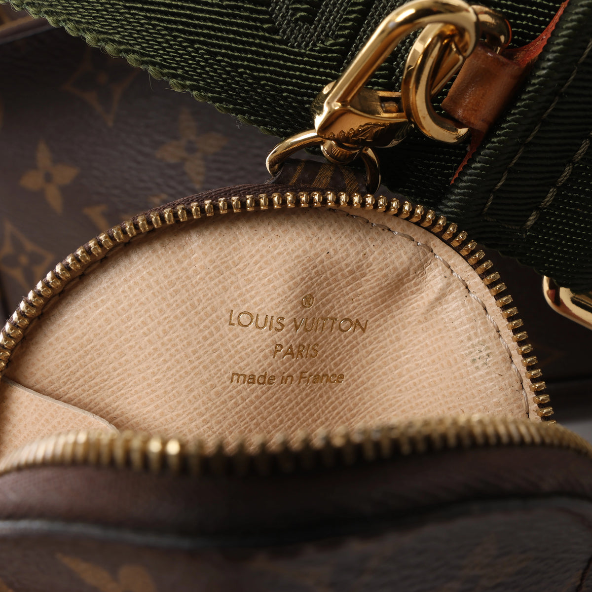 Louis Vuitton Multi Pochette Accessoires Monogram Crossbody Bag in Brown M44813