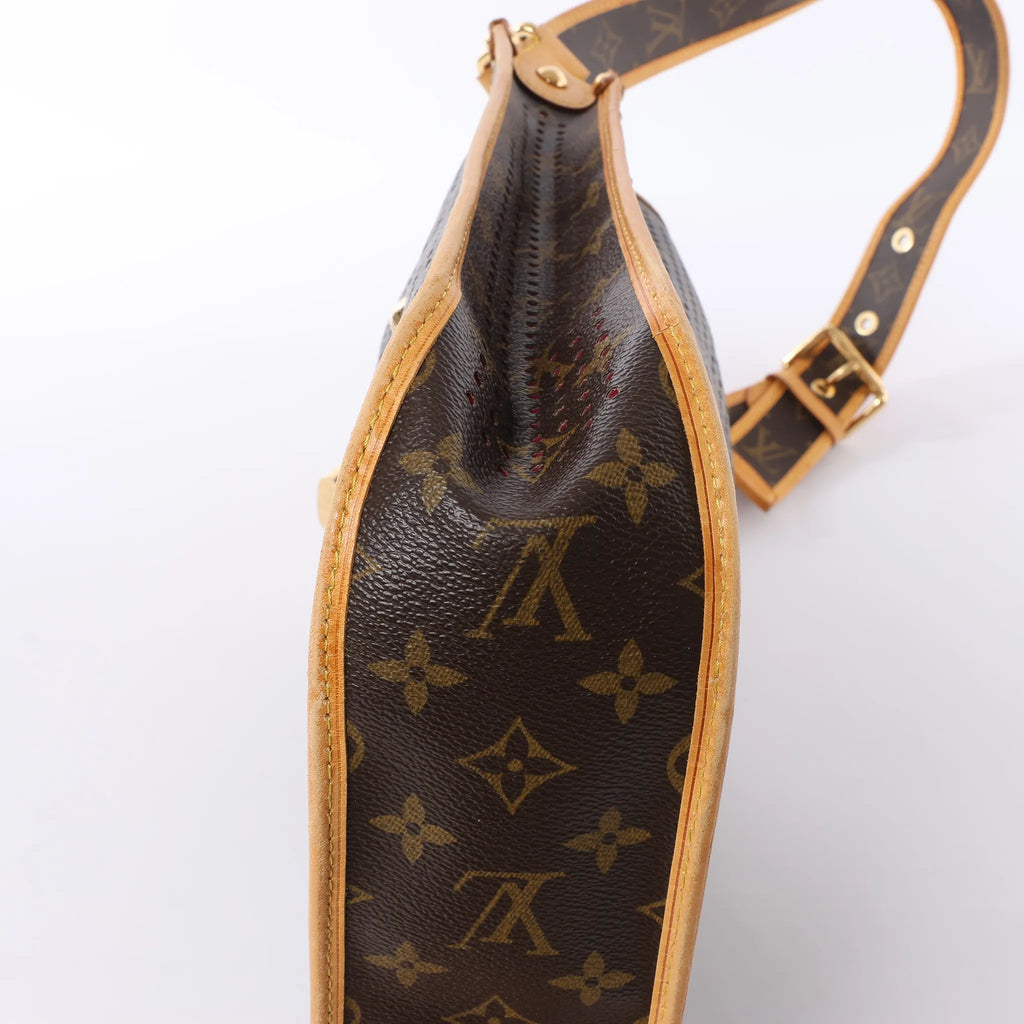 Louis Vuitton Musette Monogtam Perfo Soulder Bag in Brown x Pink M95172
