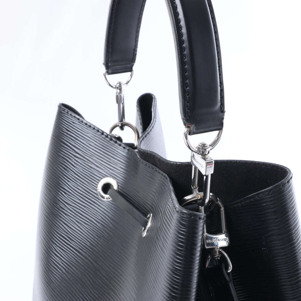 Louis Vuitton NeoNoe Epi Leather Shoulder Bag in Black M54366