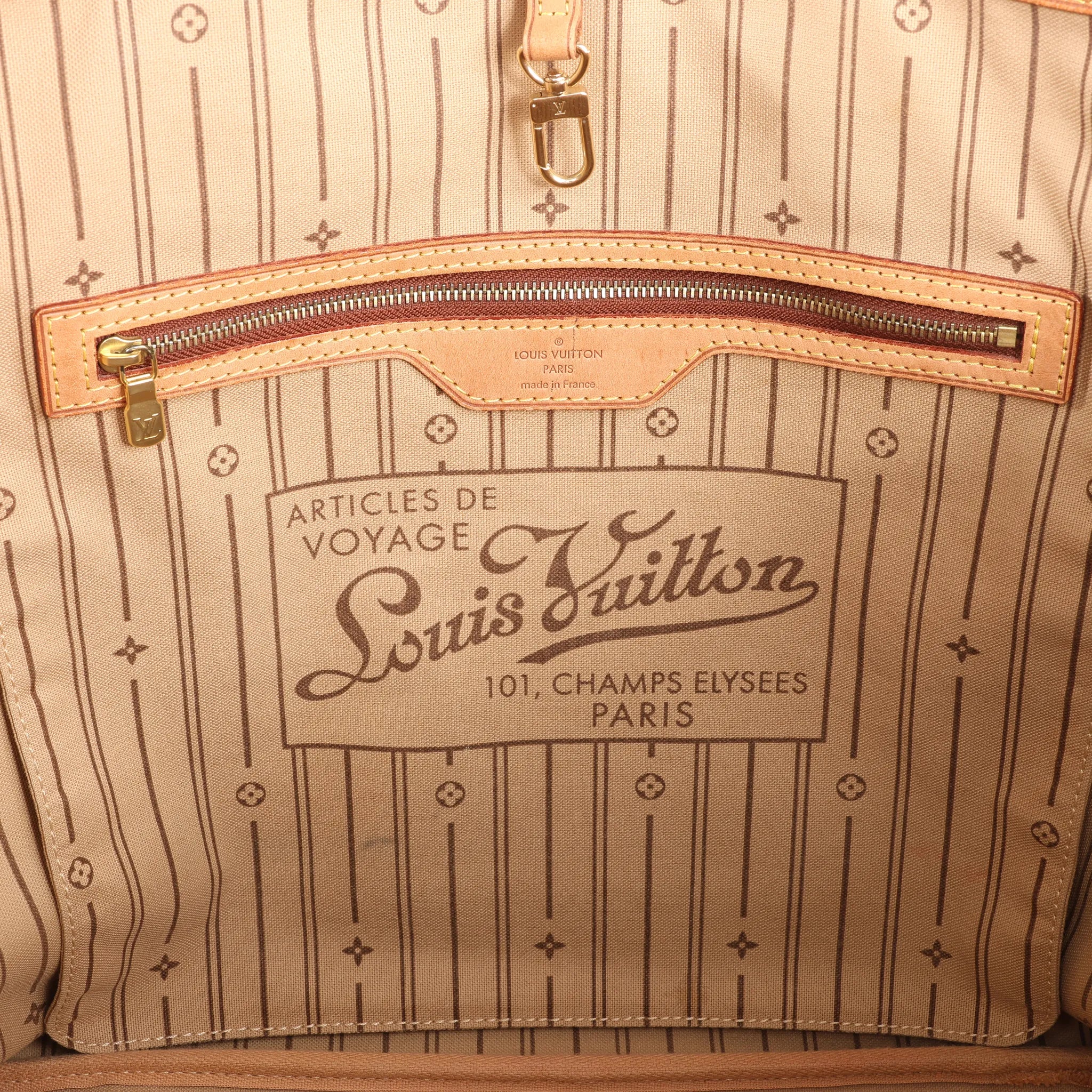 Louis Vuitton Neverfull GM Monogram Canvas Shoulder Bag in Brown M40157