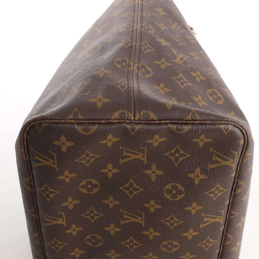 Louis Vuitton Neverfull GM Monogram Canvas Shoulder Bag in Brown M40157