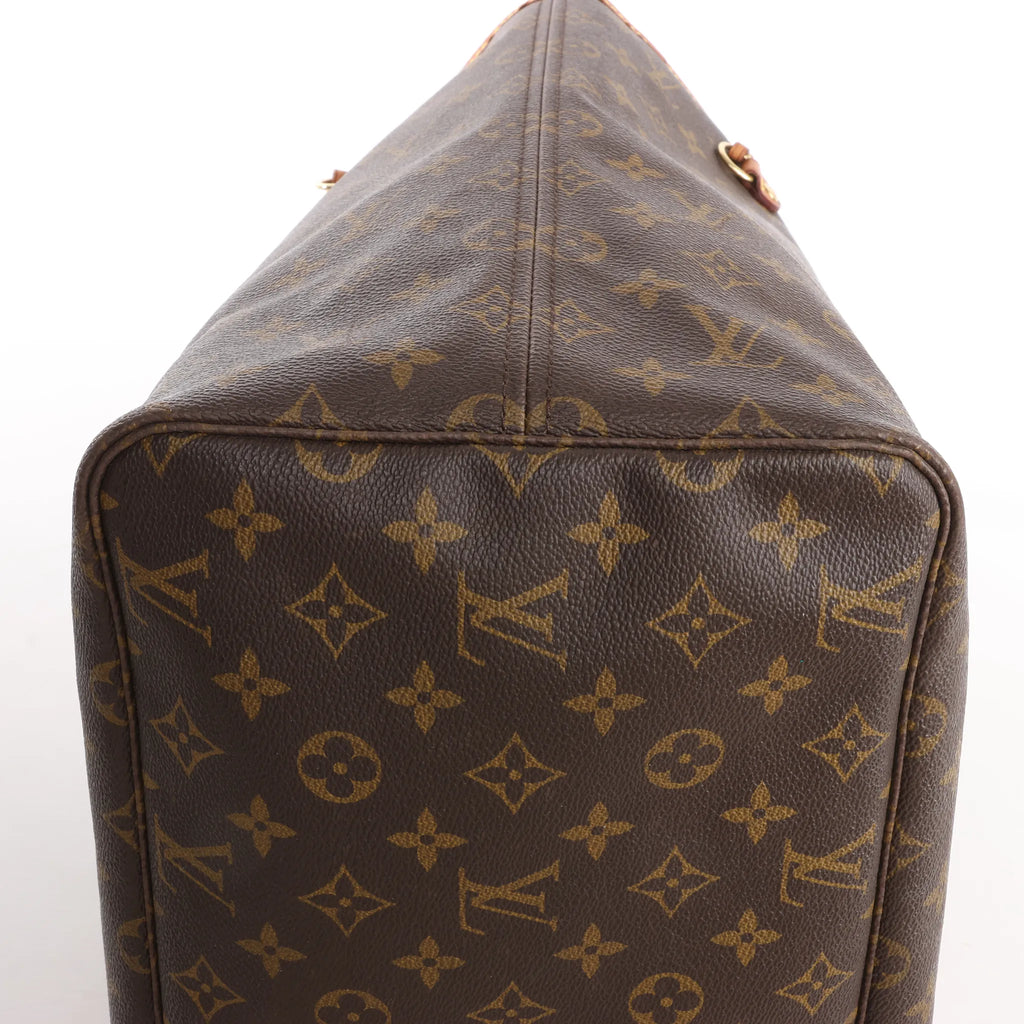 Louis Vuitton Neverfull GM Monogram Canvas Shoulder Bag in Brown M40157