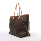 Louis Vuitton Neverfull GM Monogram Canvas Shoulder Bag in Brown M40157