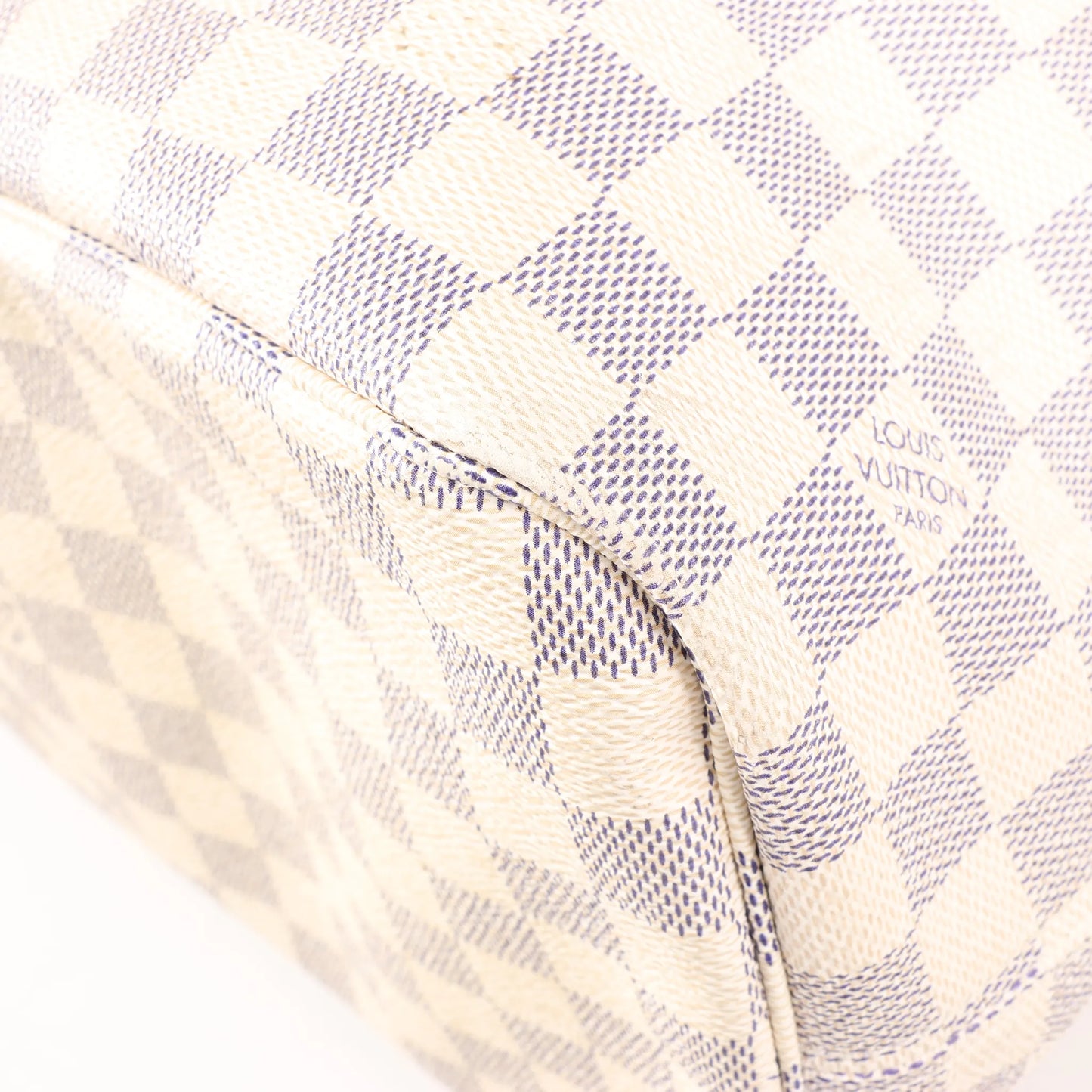 Louis Vuitton Damier Azur Neverfull MM Shoulder Bag in Beige N51107