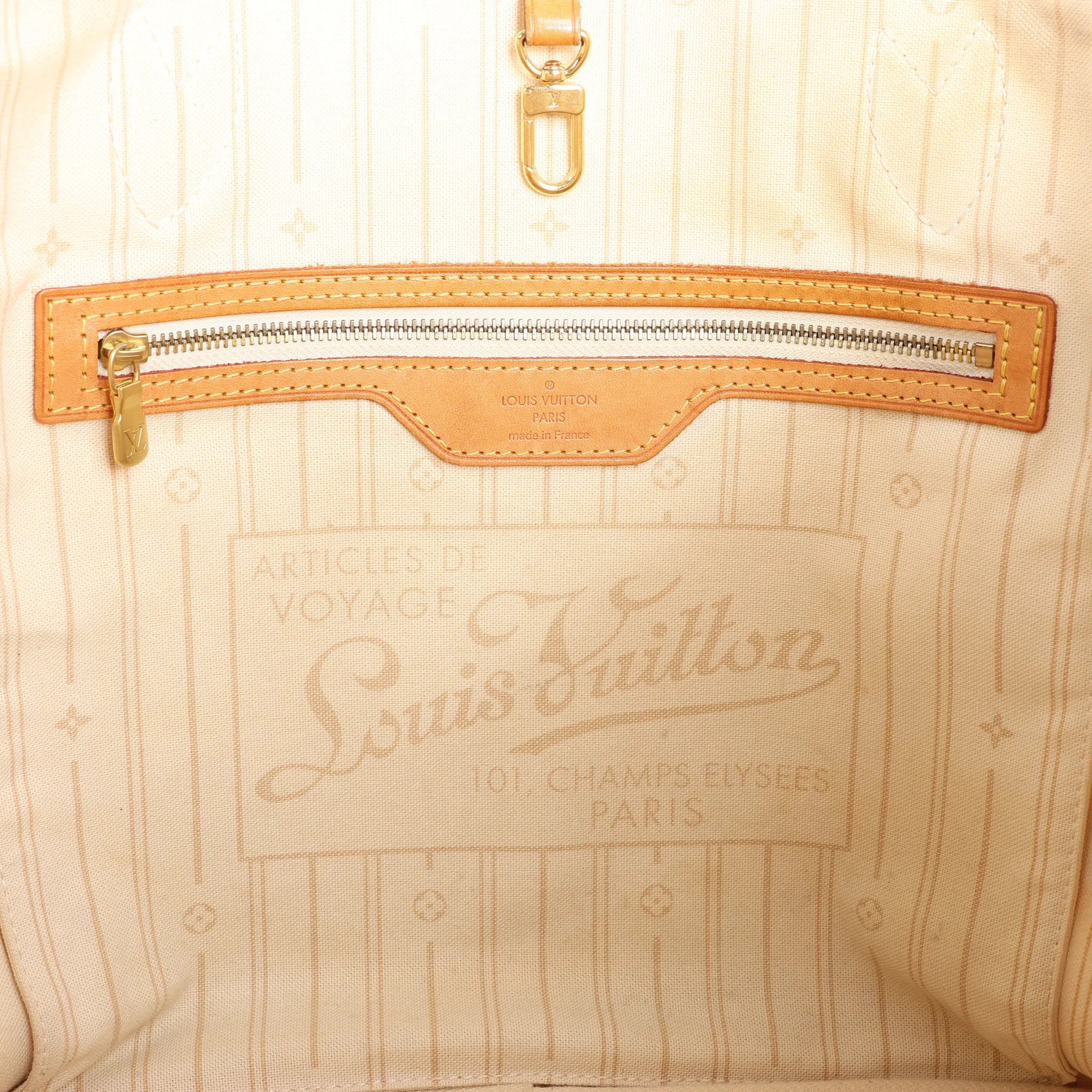 Louis Vuitton Neverfull MM Damier Azur Shoulder Bag in Beige N51107