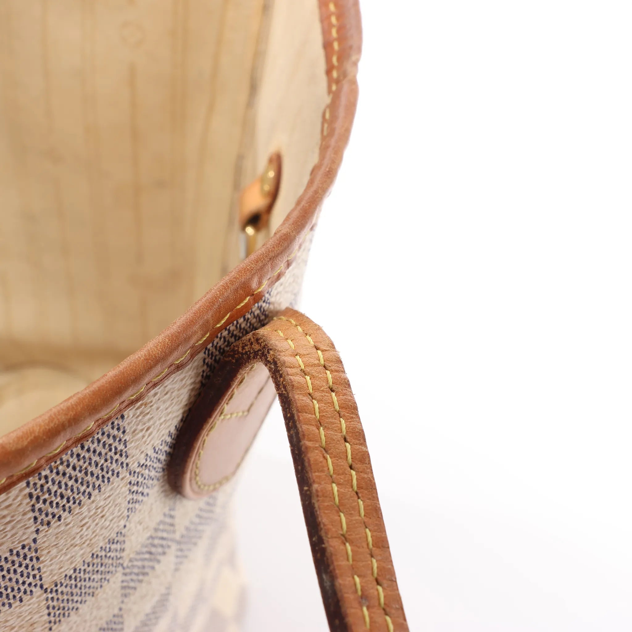 Louis Vuitton Neverfull MM Damier Azur Shoulder Bag in Beige N51107