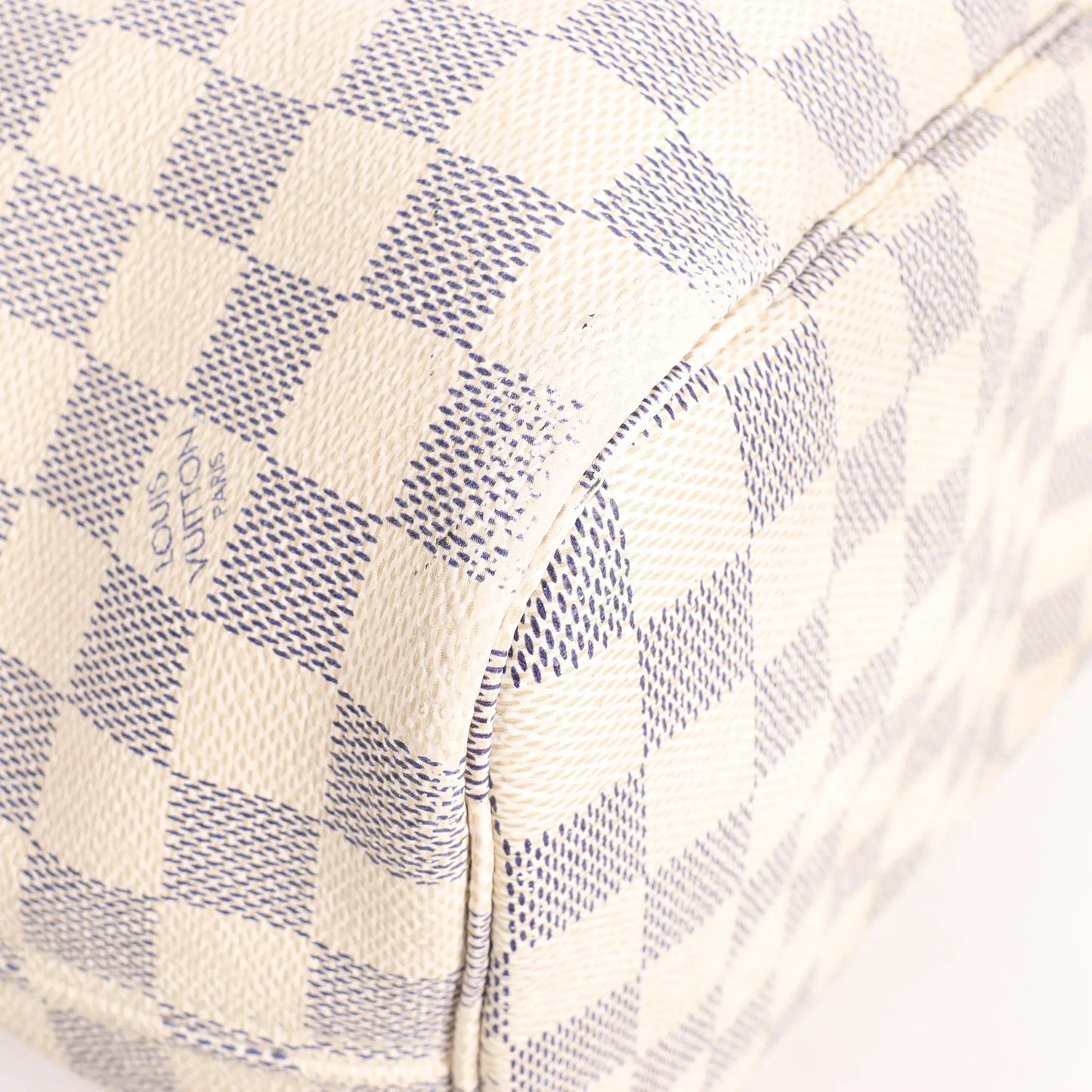 Louis Vuitton Neverfull MM Damier Azur Shoulder Bag in Beige N51107