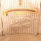 Louis Vuitton Neverfull MM Monogram Shoulder Bag in Brown M40156