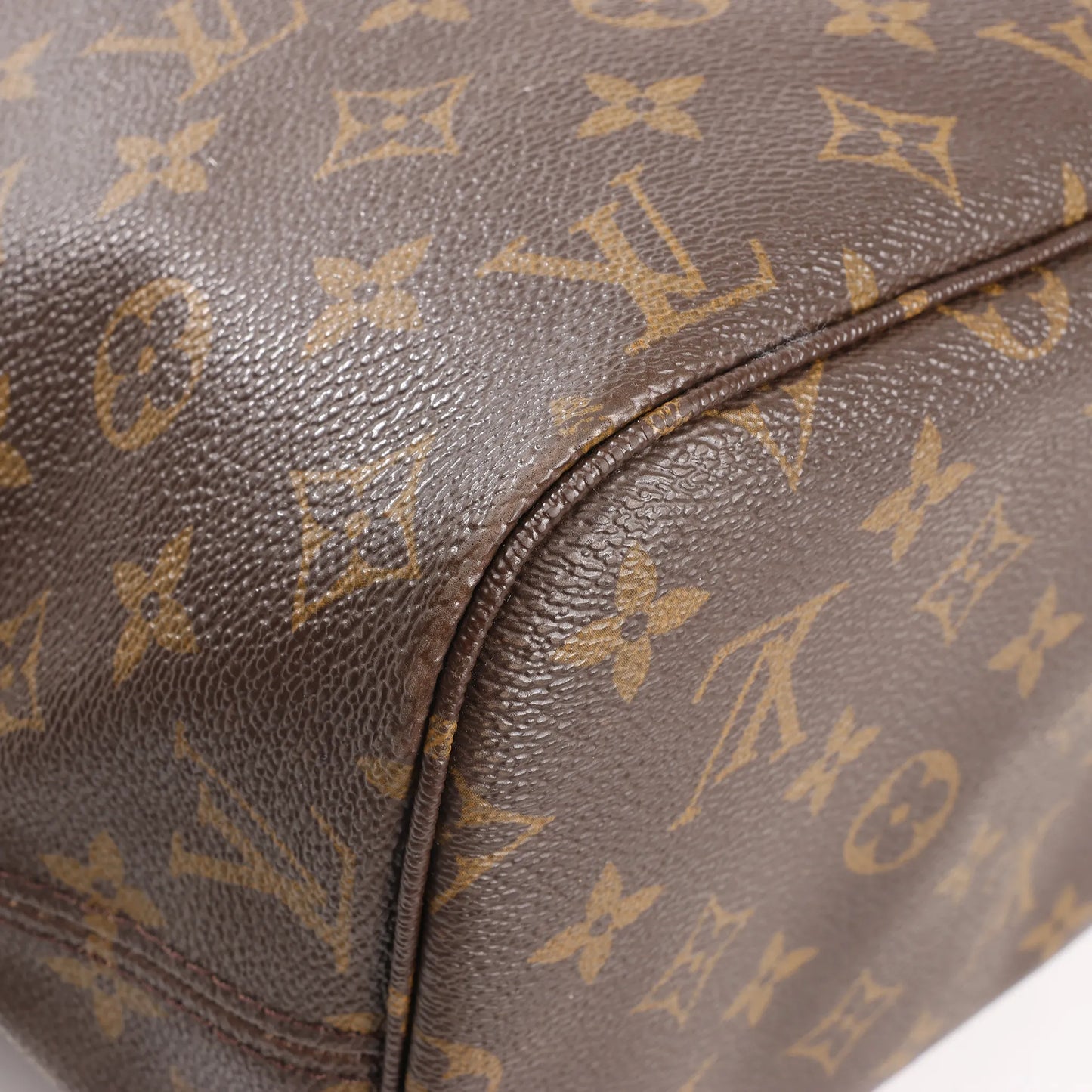 Louis Vuitton Monogram Neverfull MM Shoulder Bag M40156