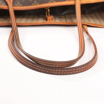 Louis Vuitton Monogram Neverfull MM Shoulder Bag M40156