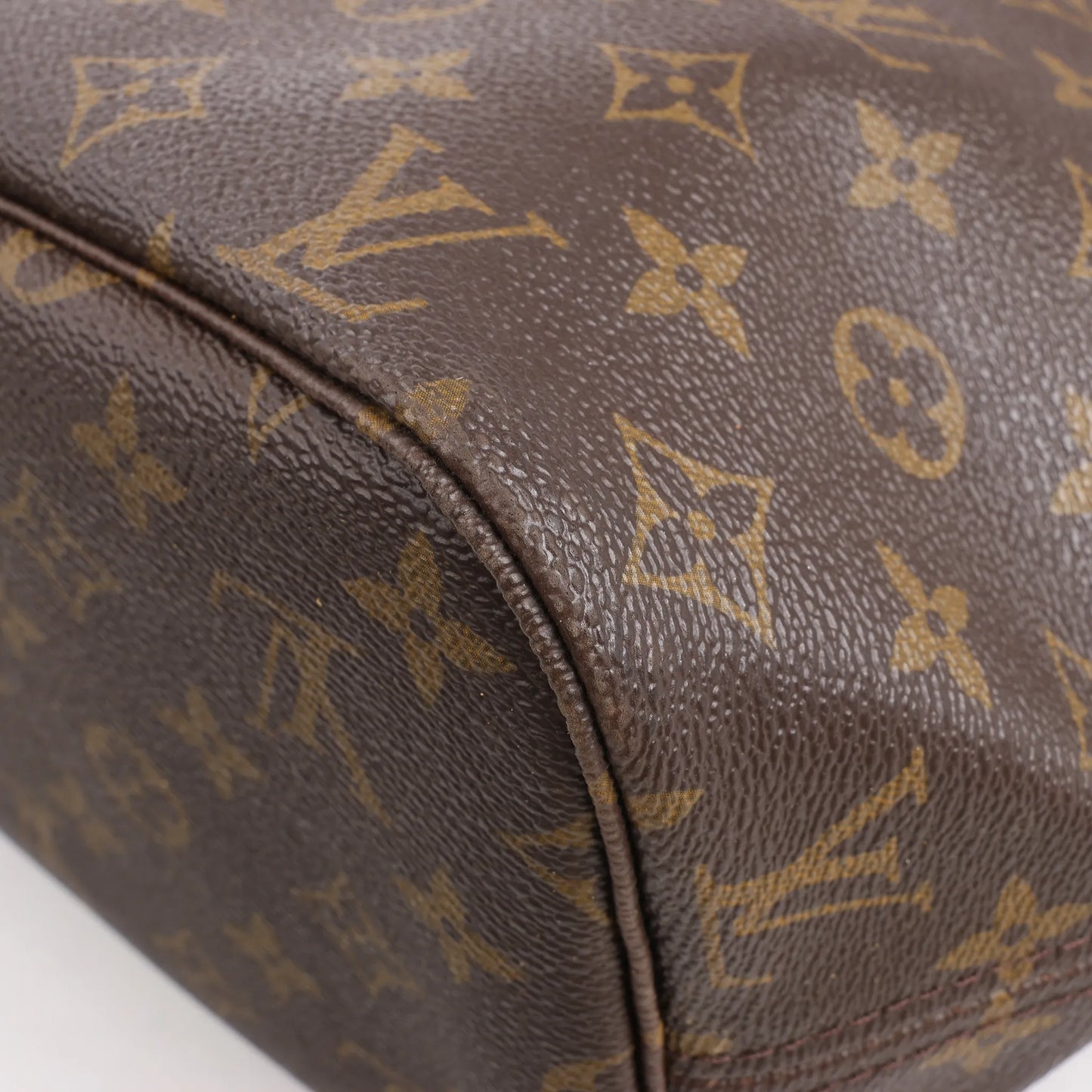 Louis Vuitton Monogram Neverfull MM Shoulder Bag M40156