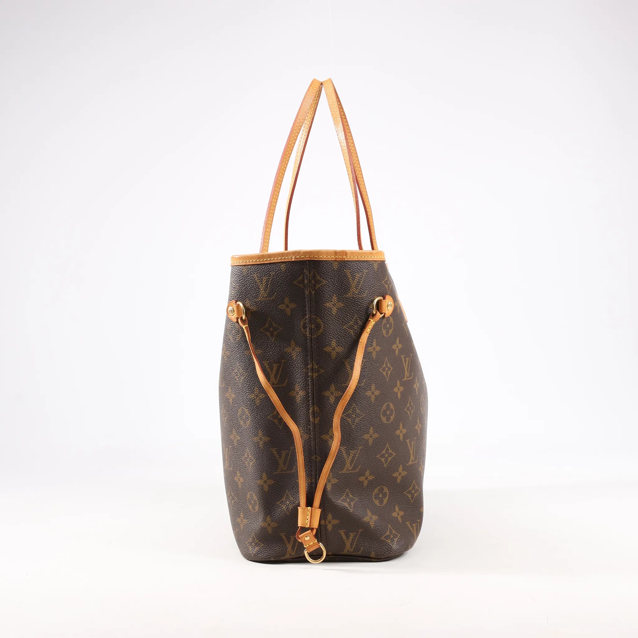 Louis Vuitton Monogram Neverfull MM Shoulder Bag in Brown M40156