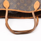 Louis Vuitton Neverfull MM Monogram Shoulder Bag in Brown M40156