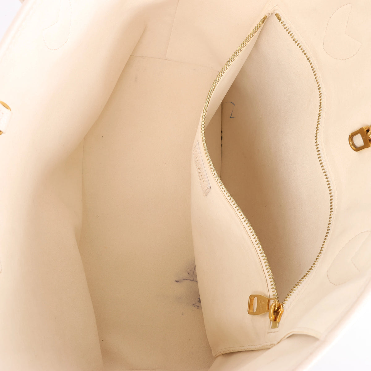 Louis Vuitton Neverfull MM Monogram Empreinte Gradient Shoulder Bag in Beige M46516