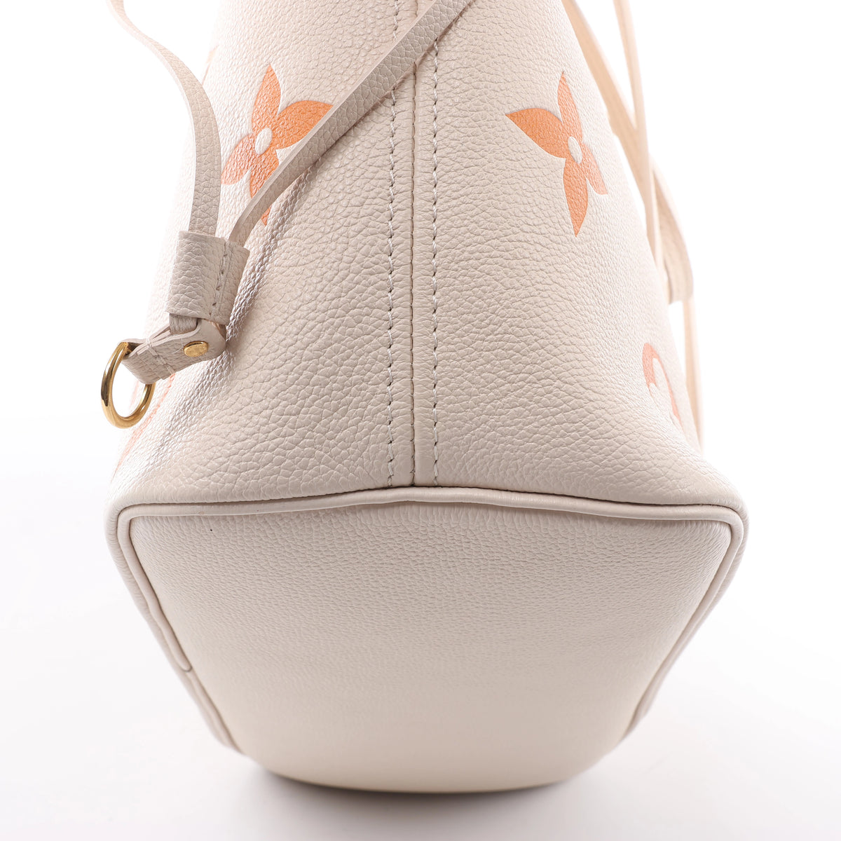 Louis Vuitton Neverfull MM Monogram Empreinte Gradient Shoulder Bag in Beige M46516