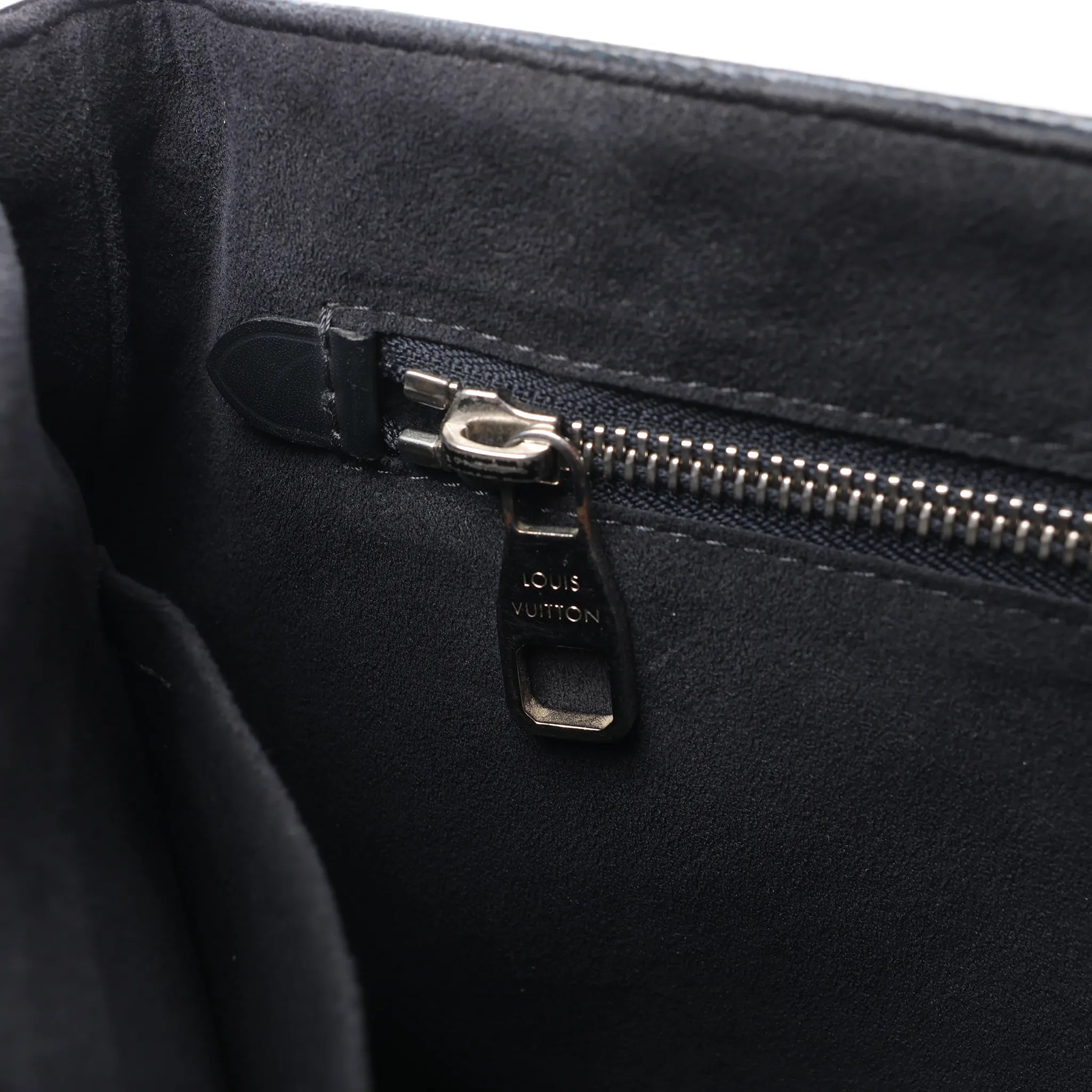 Louis Vuitton Newport PM Damier Cobalt Messenger Crossbody Bag in Black x Navy N41587