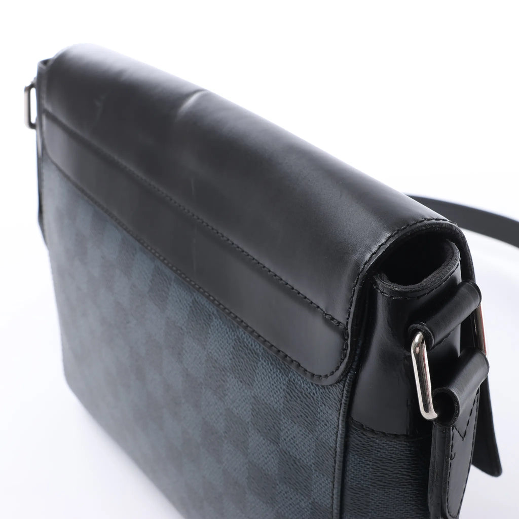 Louis Vuitton Newport PM Damier Cobalt Messenger Crossbody Bag in Black x Navy N41587